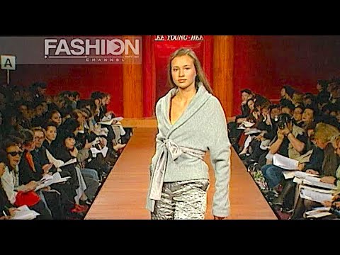 LEE YOUNG HEE Fall Winter 1995 1996 3 of 5 Paris - Fashion Channel