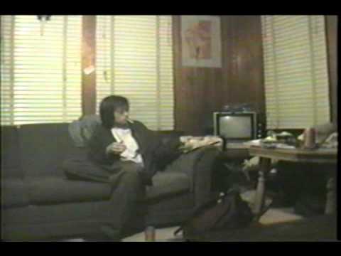 Pre-9/11 America, episode one: "Answering Machines"