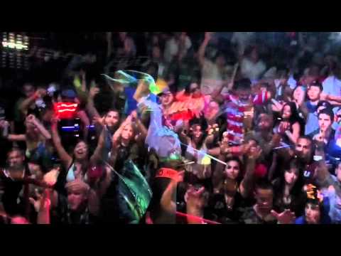 DeWun Music Performs In South Padre Island