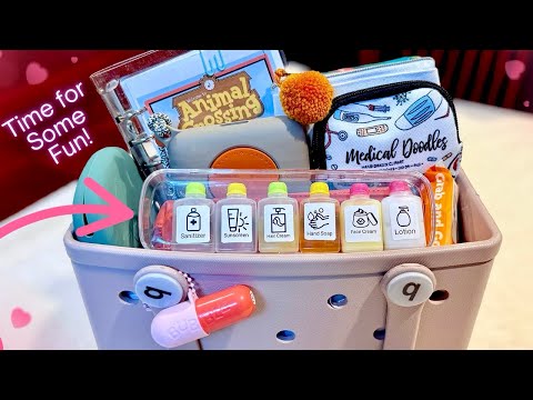 What’s in my First Bogg Bag?! 💕👜 An intresting Bag to Carry! ☺️ WIMB?!