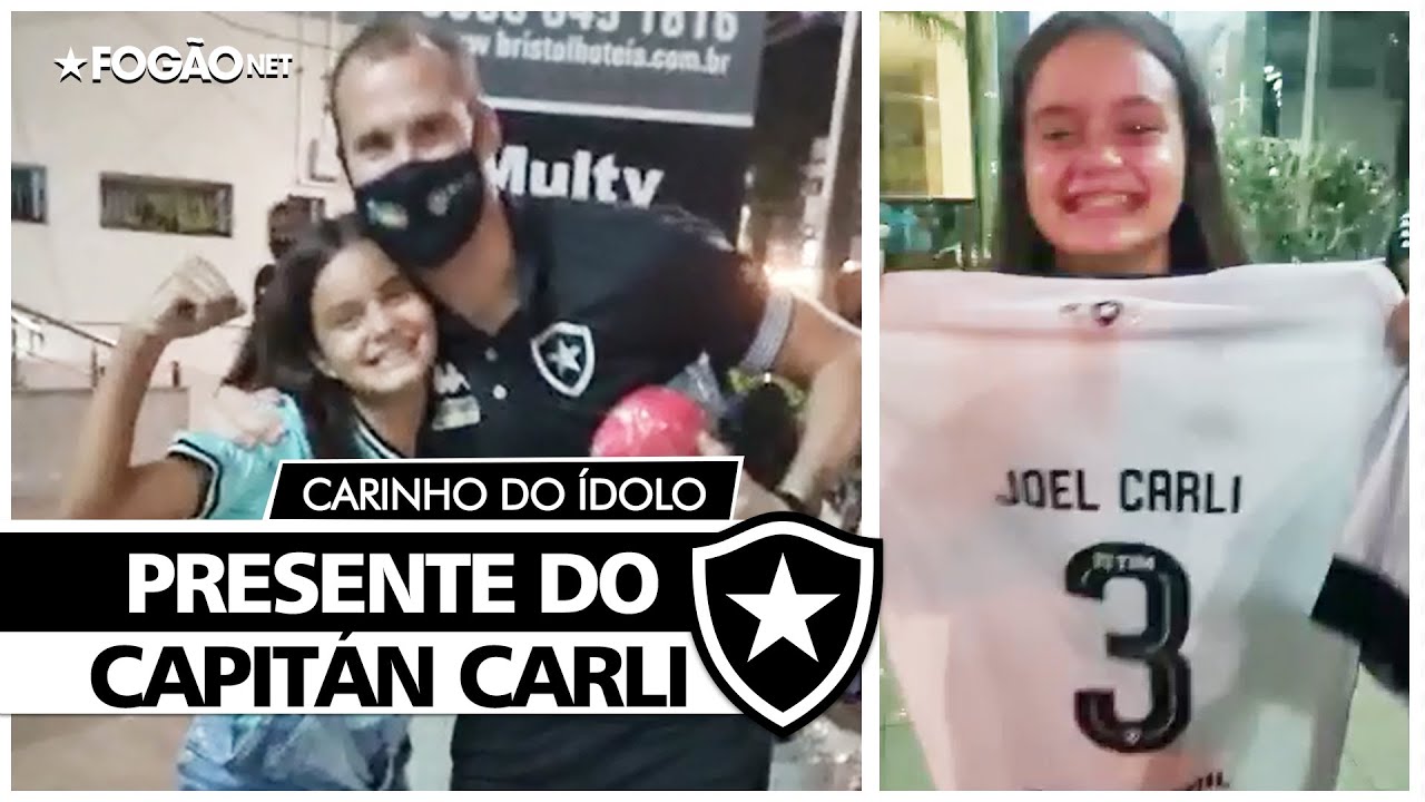 Torcedora do Botafogo ganha camisa com ‘suor sagrado’ de Carli em Belém e se emociona: ‘Inesquecível na minha vida’ 🤩🎁