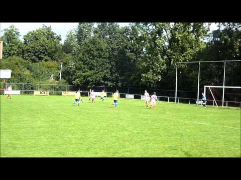 Blauw Geel'55 7 - Bennekom 8 (05-09-2015)