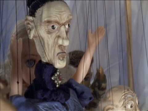 Ocelli-Fiction Failed this Family Puppet Music Video