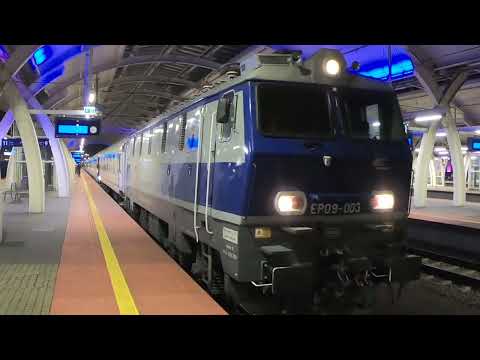 Opocznianka EP09-003 z IC WYSPIAŃSKI na stacji Gliwice Główne