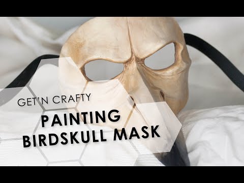 Get'n crafty - painting a birdskull mask