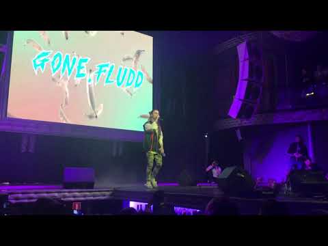 CAKEBOY - LEVEL UP (Томск 2018, концерт Gone.Fludd'a)