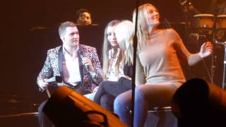 Michael Buble - Me and Mrs Jones (with fans on stage) - Amsterdam - 19/01/2014