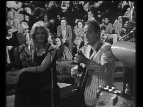 Giovanna Nocetti e Carlo Loffredo da ADESSO MUSICA (1974)