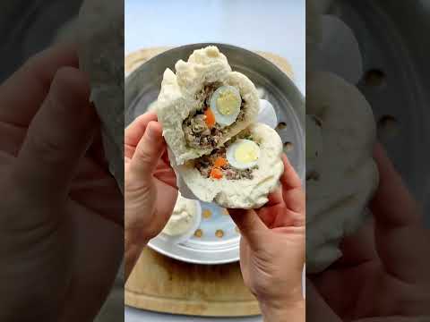 Pãezinhos de porco cozidos no vapor vietnamitas (Bánh Bao)