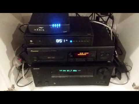 97.7 FM (WFDL-FM)(RARE)(Double Feed)