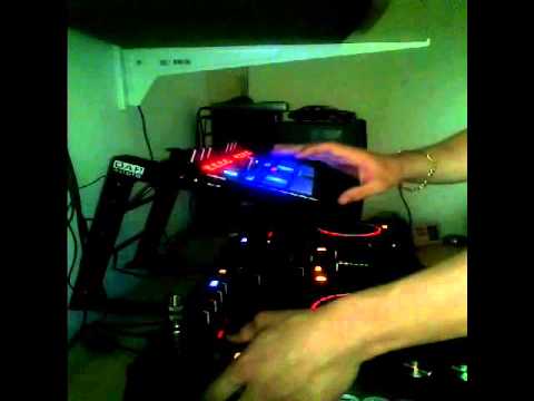 Deejay Ju  in the Mix