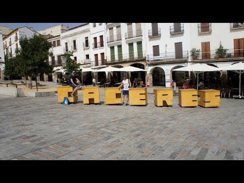 La Ciudad Medieval • Cáceres