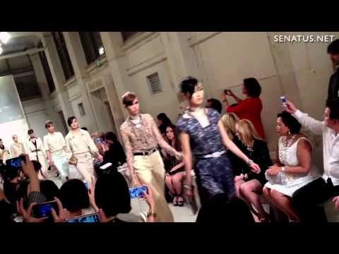 Cruise 2013 / 2014 Fashion Show in Singapore