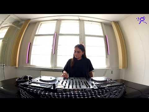 PATTERN: Selection 89 - Divine Species Showcase -  Darc - 1 PM