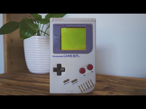 Cleaning & Retrobrighting a DMG Game Boy! Game Boy Restoration