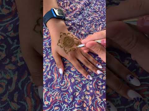 Promotional video thumbnail 1 for Henna By Elyse