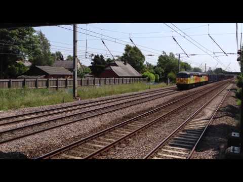 (HD) 56105+56087 double headed passing Euxton on 6C37 7th July 2013