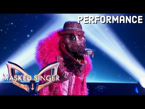 Crocodile sings “Bleeding Love” by Leona Lewis | THE MASKED SINGER | SEASON 4