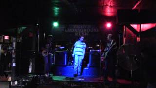 Memories of 2morrow perform Under the Bridge @ Ziggy's 11/14/2015