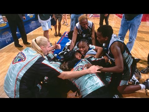 “The Shot”: Teresa Weatherspoon in Game 2 of 1999 WNBA Finals