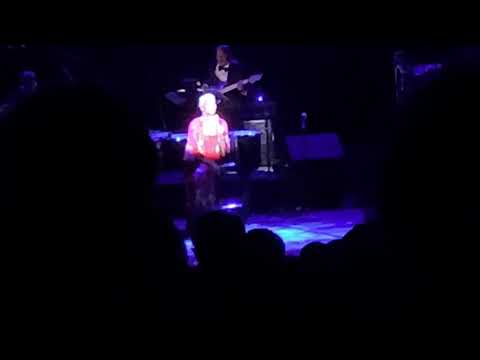Live Alfie by Dionne Warwick at Bally’s Casino in Las Vegas from Localguy8