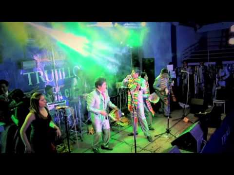 LA HORA JUERGA - SON LA UNICA - JULIACA