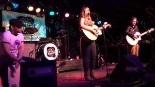 Machaela Sullivan at Joes on Weed St 11/28/15