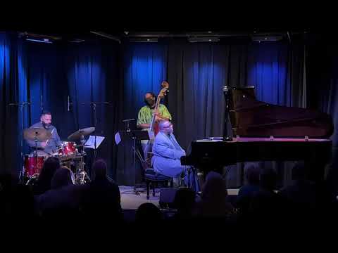 Cyrus Chestnut Trio