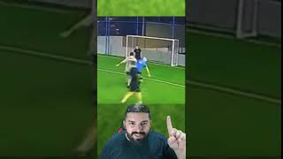 ELE INVENTOU UM NOVO DRIBLE #futebol #football #futbol #futeball