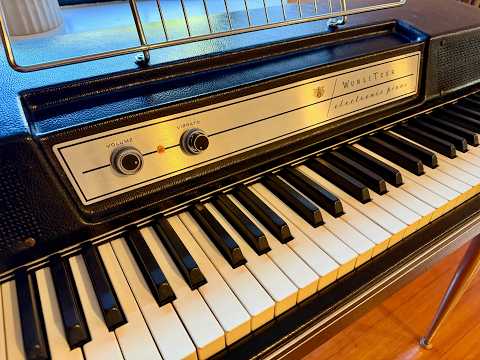 Wurlitzer 200A 64-Key Electric Piano – Collector Grade w/Steel-Reinforced Case image 9