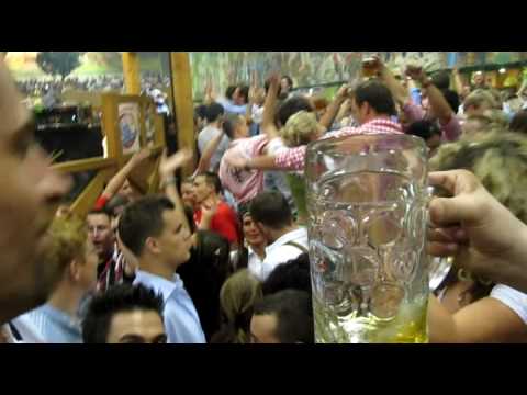 Wiesn 2009 Hacker Festzelt - Joanna