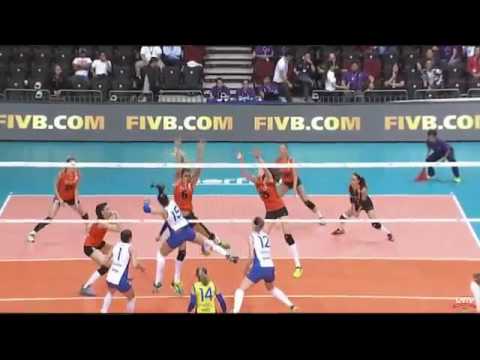Carol x Thaisa - Mundial de Clubes de Vôlei Feminino 2016