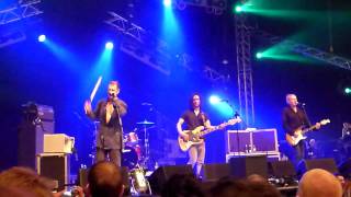 Gang Of Four - He&#39;d Send in the Army - Live at The Breeders&#39; curated ATP May 2009