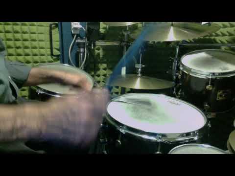 Charley Wilcoxon "Rolling In Rhythm" (with Brushes).