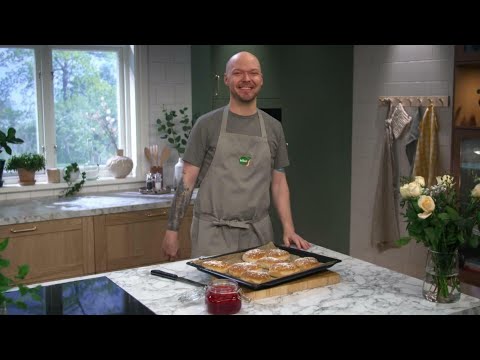 Kökets baktips: Tekakor med rabarber- och jordgubbsmarmelad - Köket