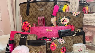 What’s in my bag Coach Vintage Rose City Tote