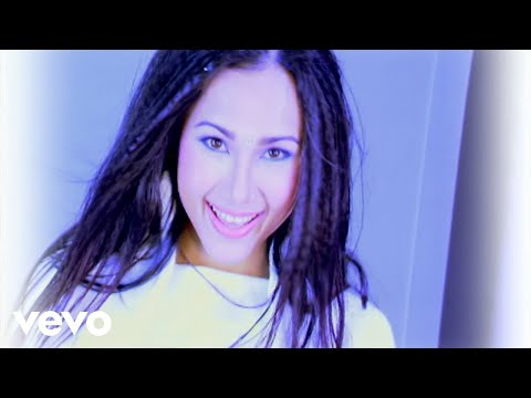 Amy Mastura - Sha Na Na (Official Music Video)
