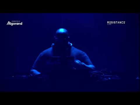 Carl Cox Playing Mark Wise - Terminator (Vikthor Remix) at Ultra Music Miami
