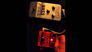 Video thumbnail for Colorsound Bass Fuzz v Sinelabs Basstard by Pabs