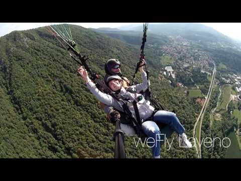 Il primo volo di Monica in parapendio