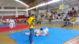 preview picture of video 'Leandro Ferreira x Lazaro Final Do 1° Open Timbaúba De Jiu Jitsu 2014'