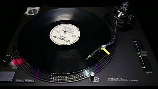M.C. Ric – Dance To The Bass (Hip House Vogue Mix) 1990