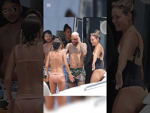 Neymar Jr with his wife Bruna Biancardi #short #neymar #neymarjr #brunabiancardi #shorts