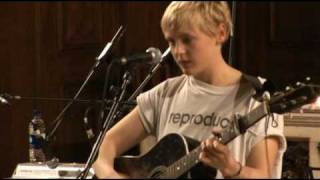 09 Laura Marling - Your only doll (Dora) (live)