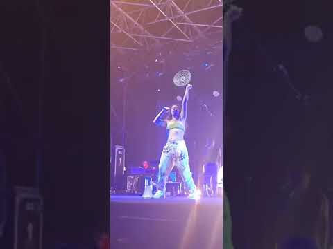 Elisa. Cure me. Back to the future tour 2022. Lecce