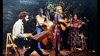 TRAPEZOID BLOWING AWAY  NPR CONCERT 1985