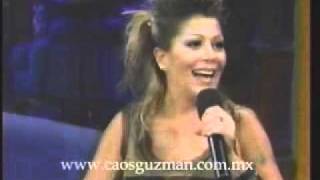 ALEJANDRA GUZMAN- JUEGO DE LA BOTELLA OTRO ROLLO CON ADAL