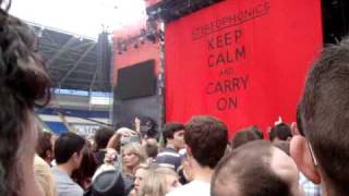 Download lagu Stereophonics, Summer in the City, Opening song...Trouble (part 1) mp3