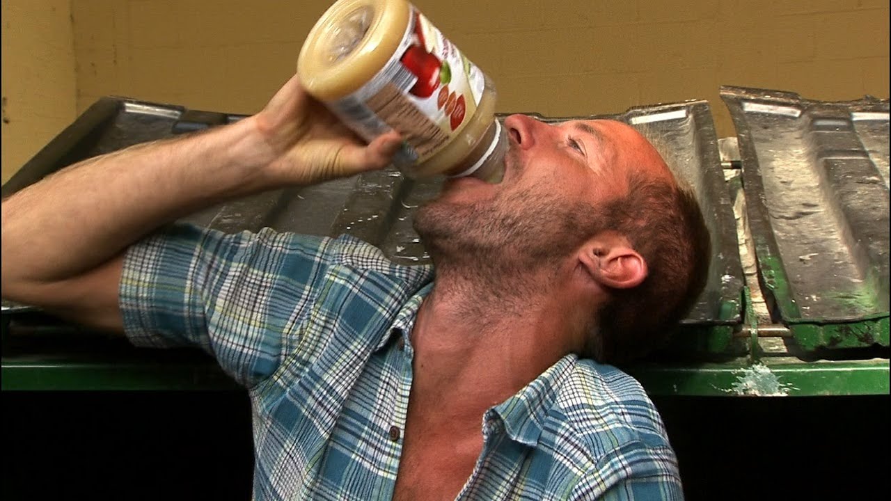 Dumpster Dining with Rob Greenfield