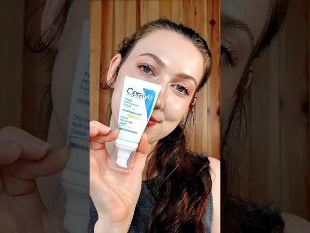 Vídeo relacionado con CeraVe Crema Reparadora de Manos, Para Manos Secas y Ásperas, Alivia la Sequedad y Restaura la Barrera Protectora de la Piel, Con 3 Ceramidas Esenciales y Ácido Hialurónico, 50ml